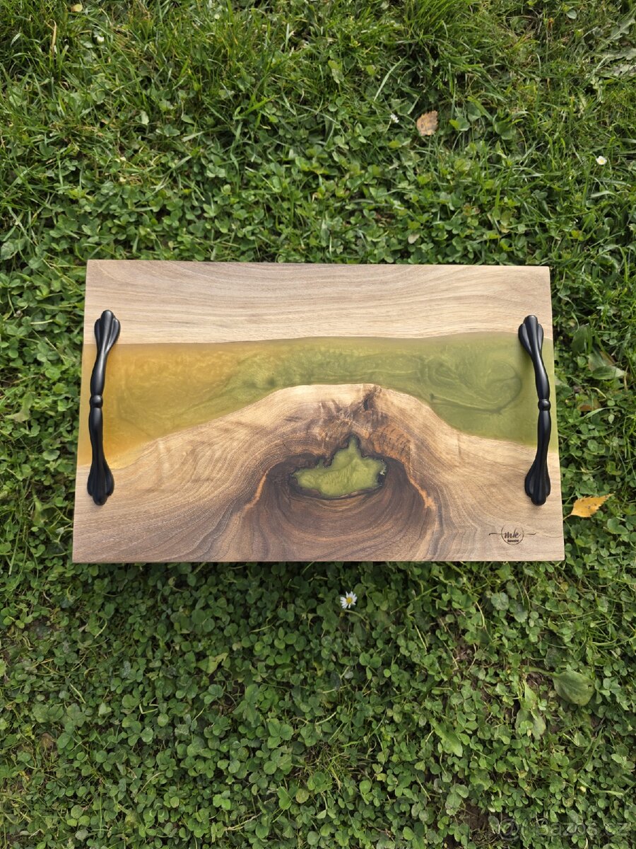 servírovací epoxidový podnos ořech - Olive Gold