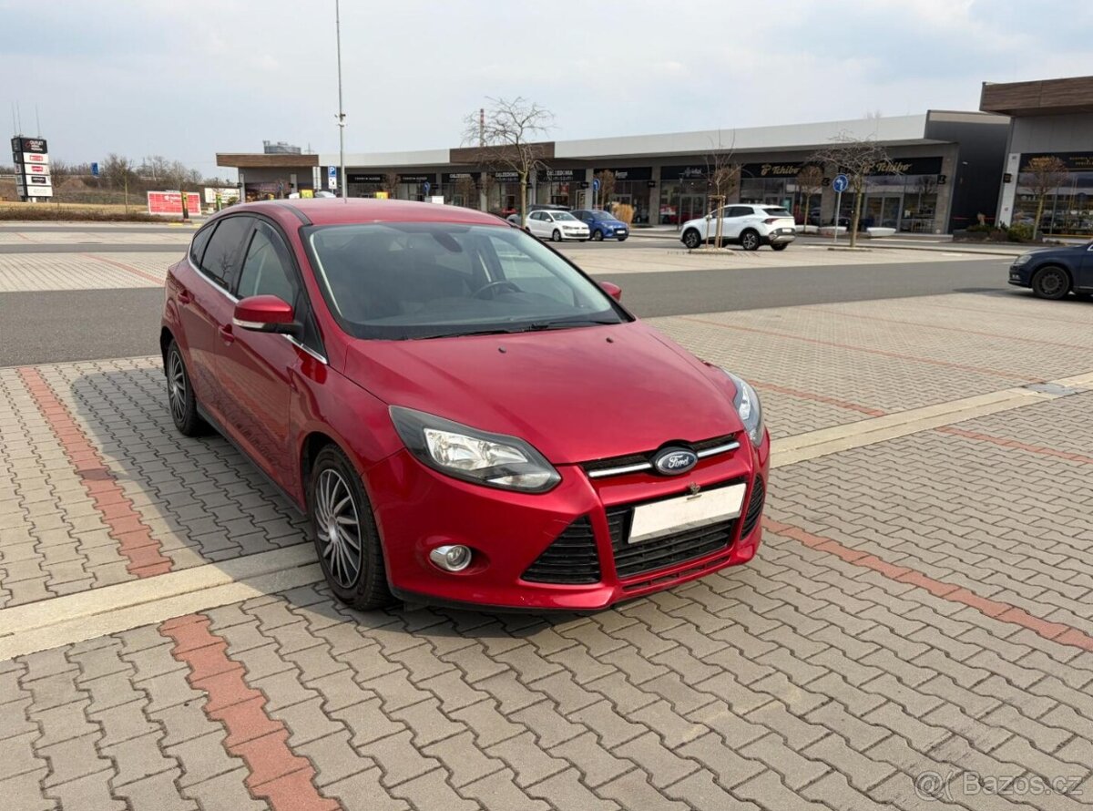 Ford Focus 1.6 EB 110kw TOP VÝBAVA