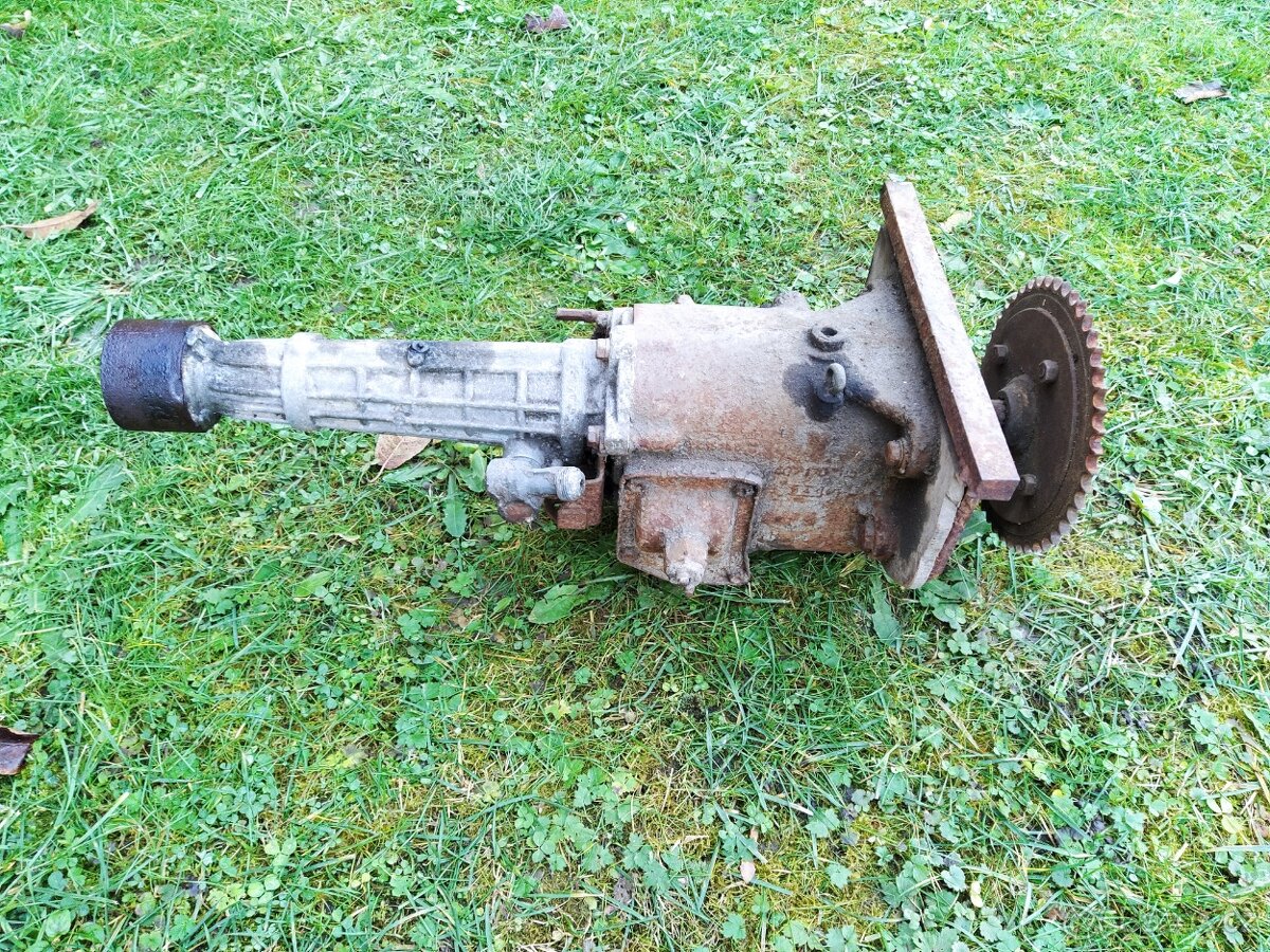 malotraktor převodovka s kardanem viz další foto