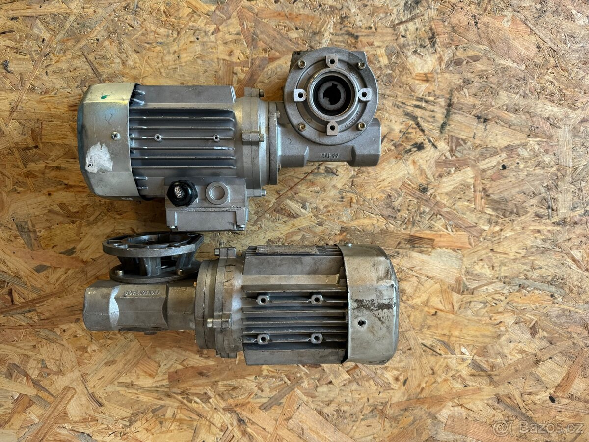 ELEKTROMOTOR S PREVODOVKOU 135 ot/min