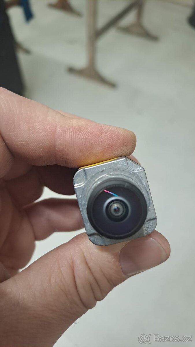 Parkovací kamera 5WA980546E