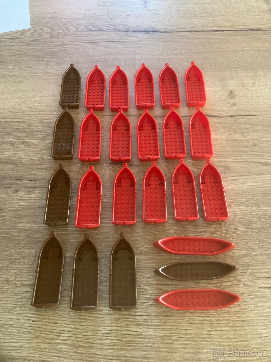 Lego loďka Piráti