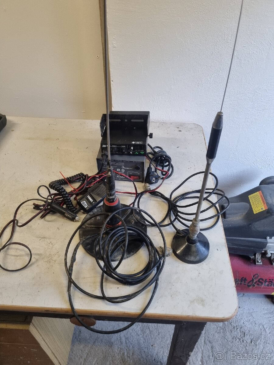 Radiostanice