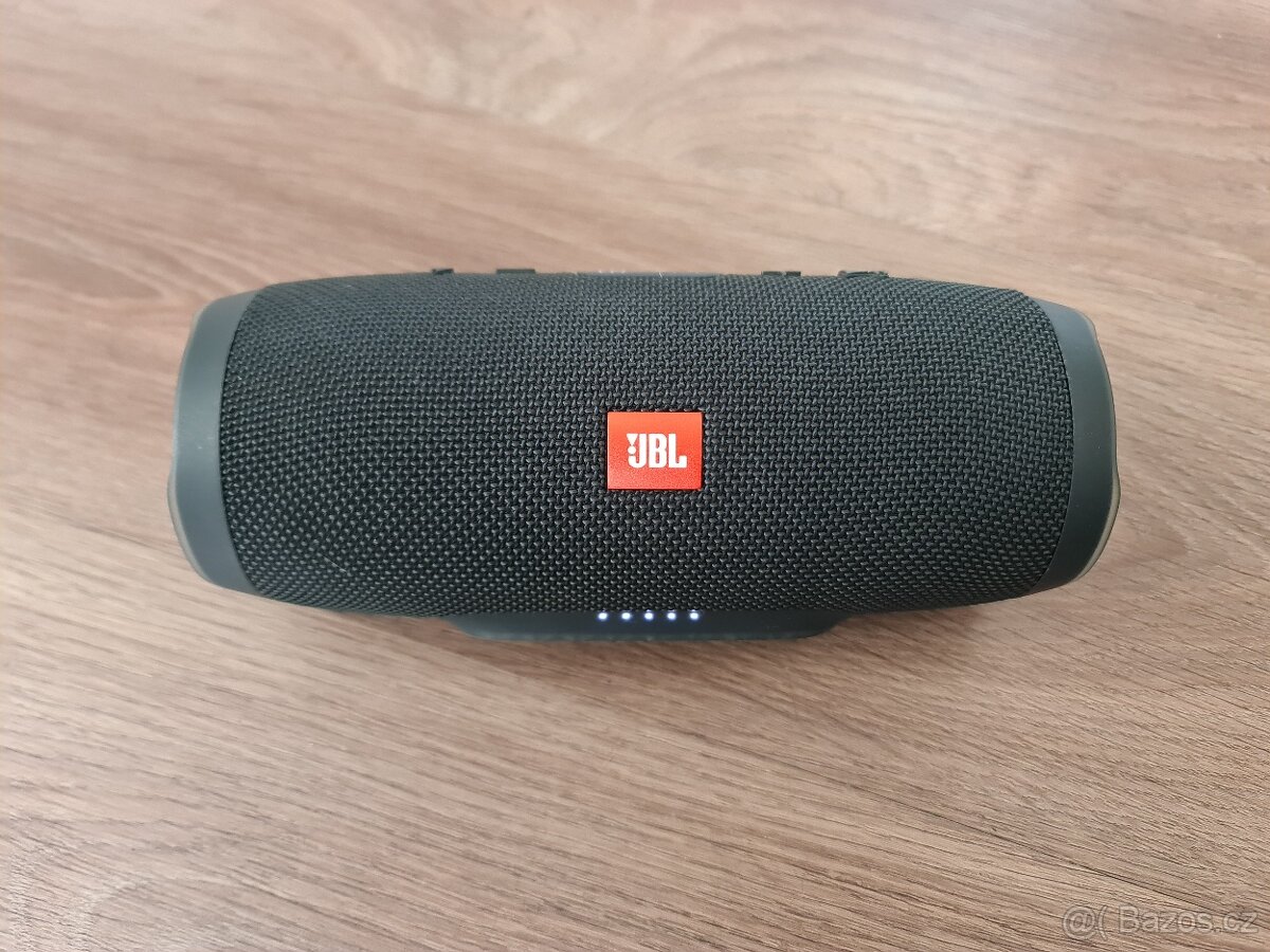 JBL Charge 3