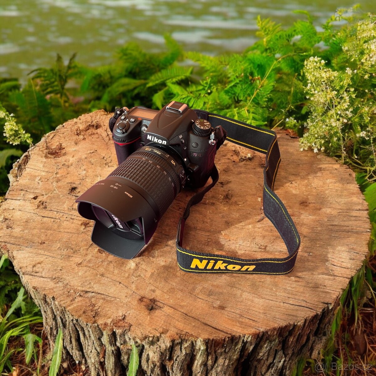 zrcadlovka - NIKON D 7000