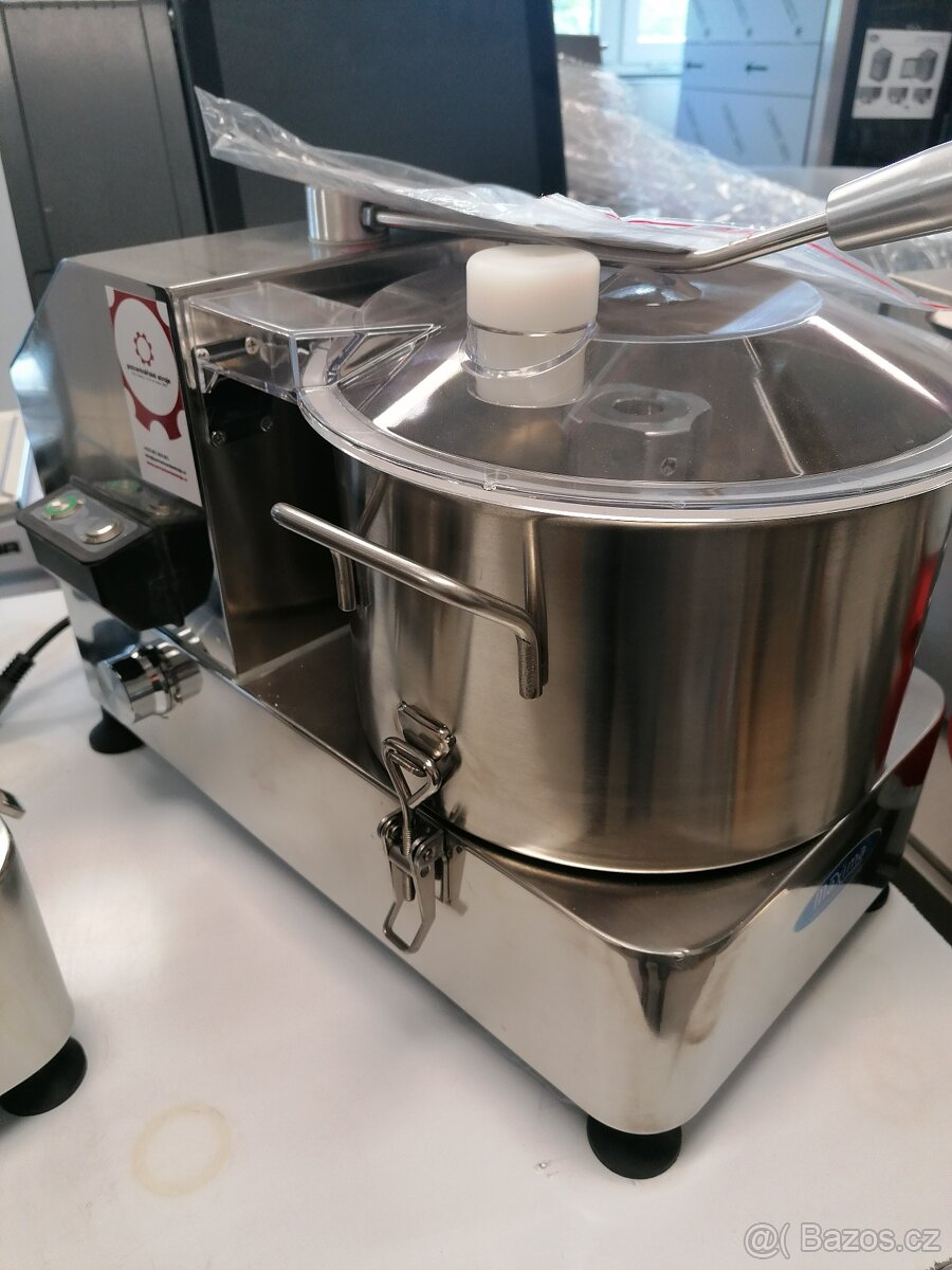 Kuchyňský robot Maxima 6l