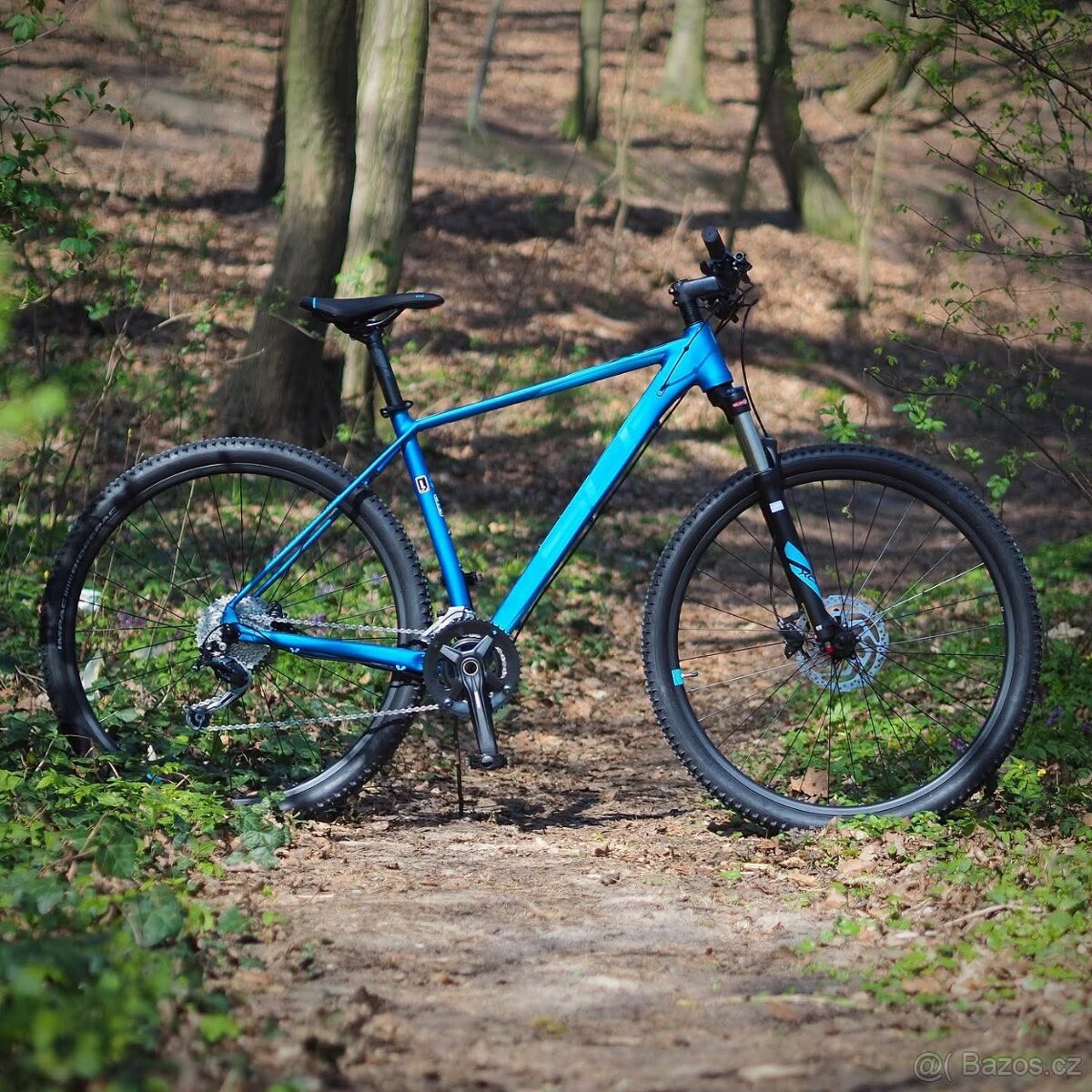 SUPERIOR XC 879