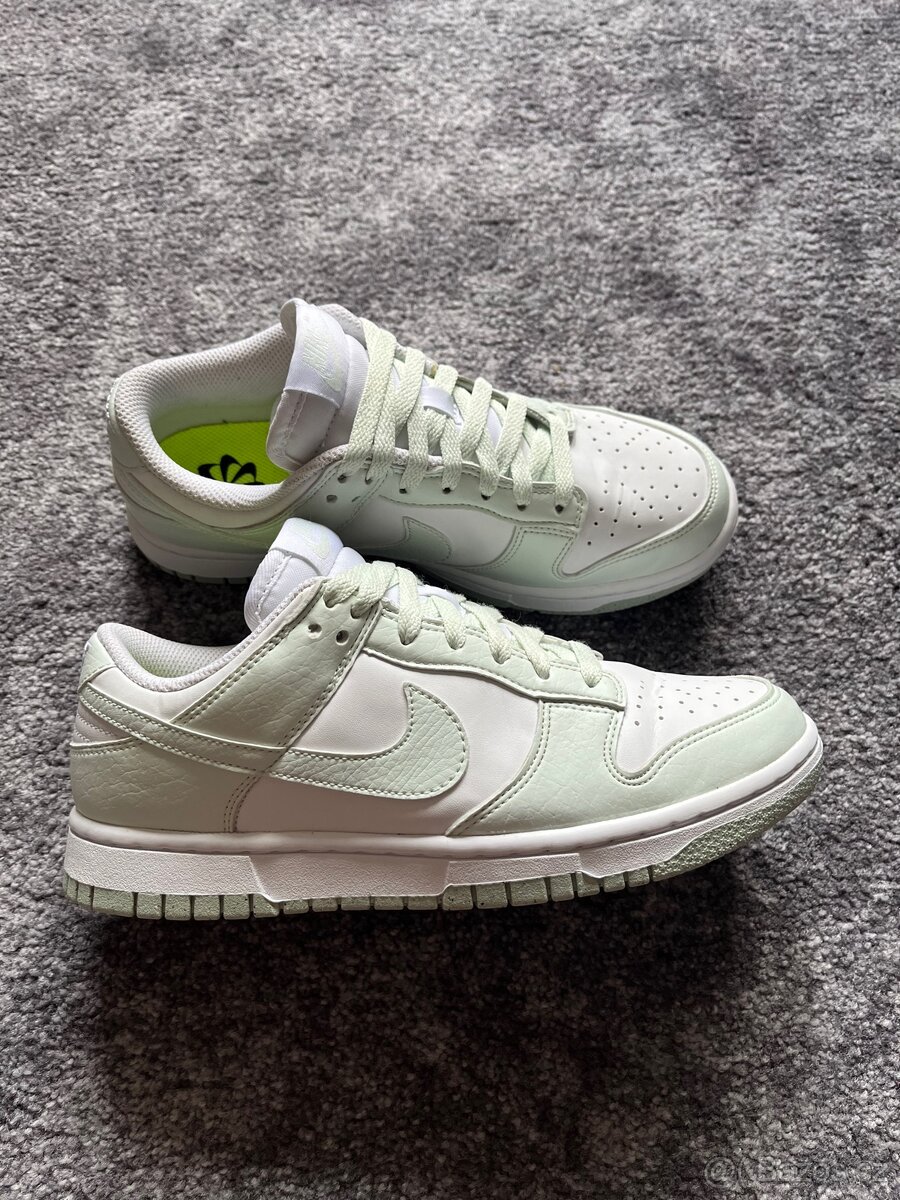 Nike Dunk Low
