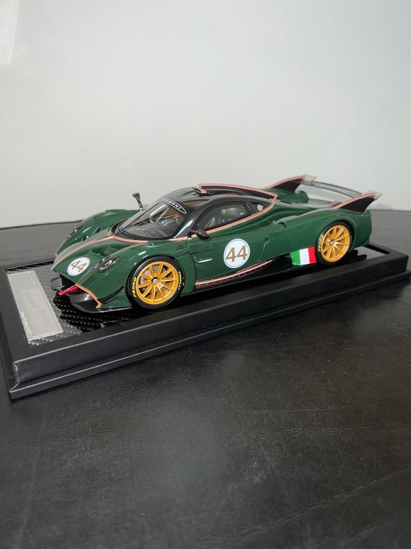 1/18 VIP Models Pagani Huayra R