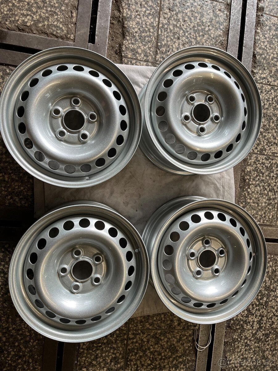 Ocelové disky VW Transportér T5, T6, otryskané, nalakované