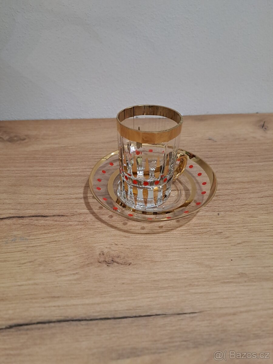 Skleněné Mokka hrníčky s podšálky