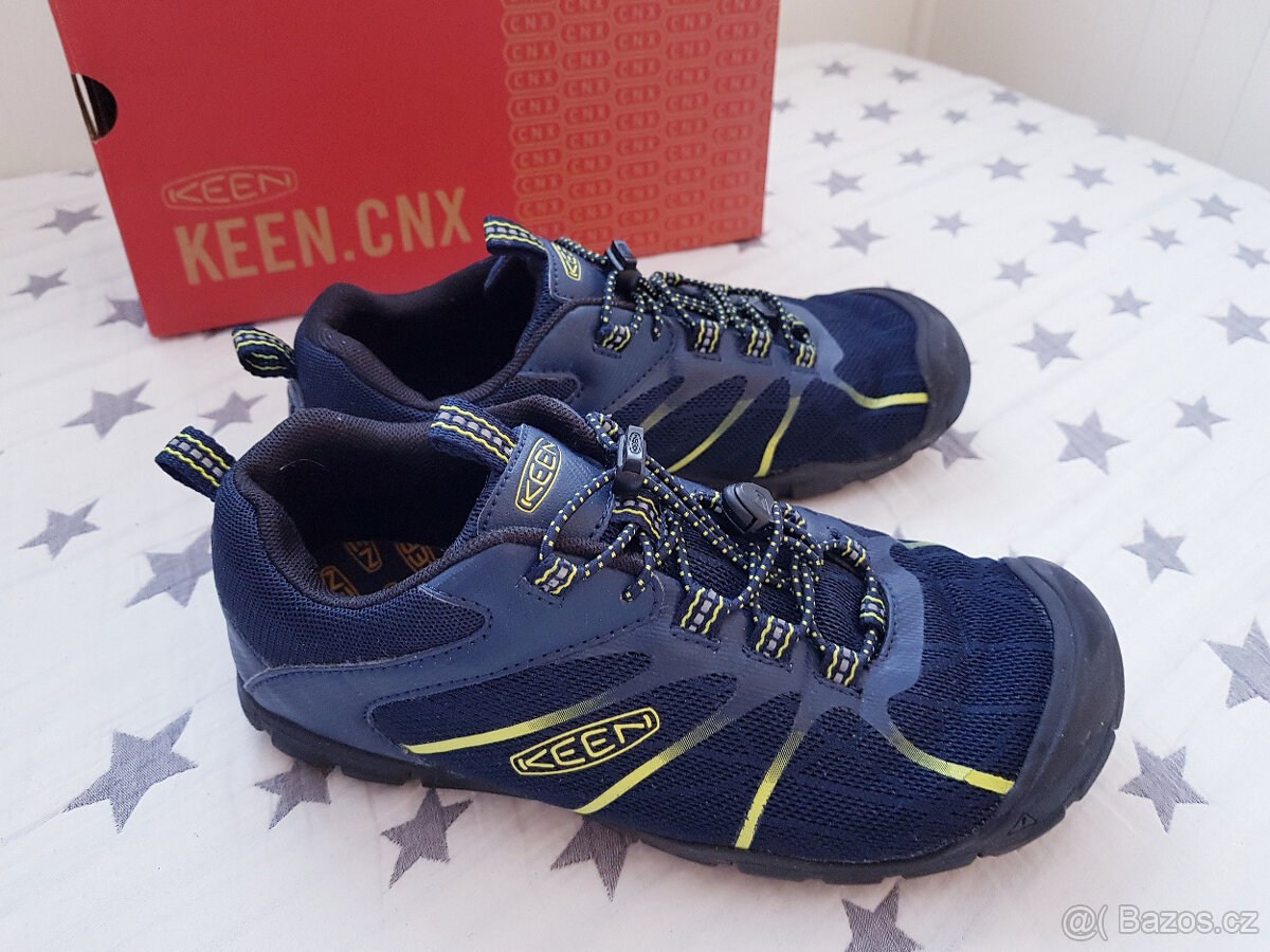 KEEN outdoorové tenisky Chandler 2 CNX, vel. 36