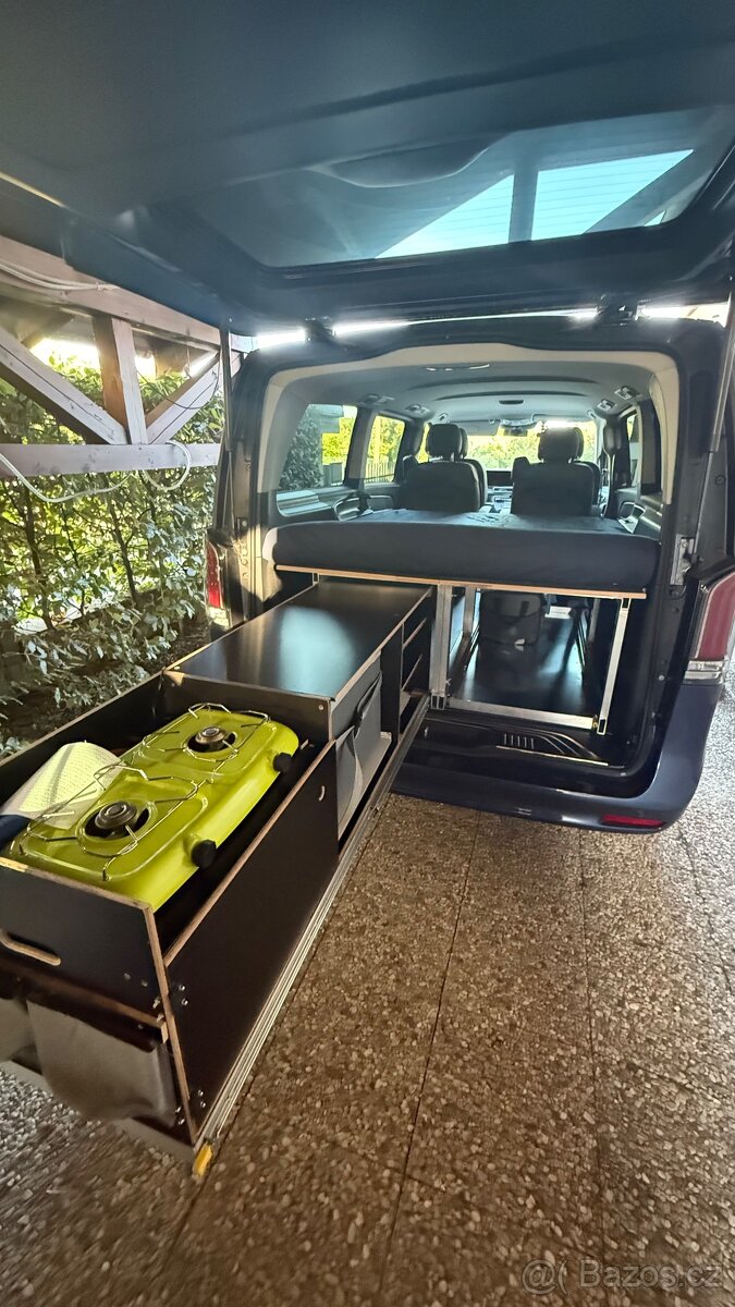 Obytná auto vestavba