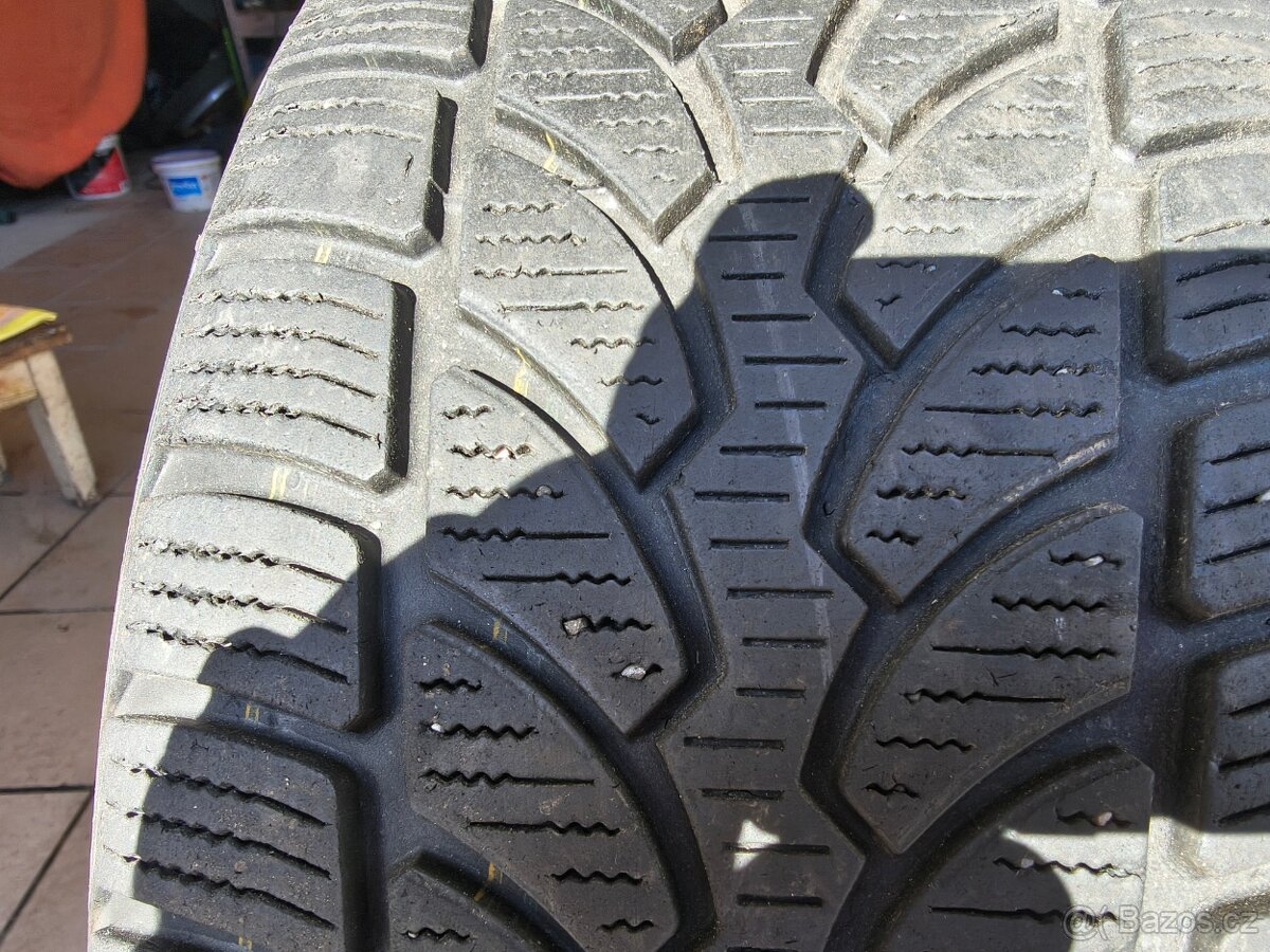 205/55 R16 BRIDGESTONE (5-5,5mm) č.15830/g