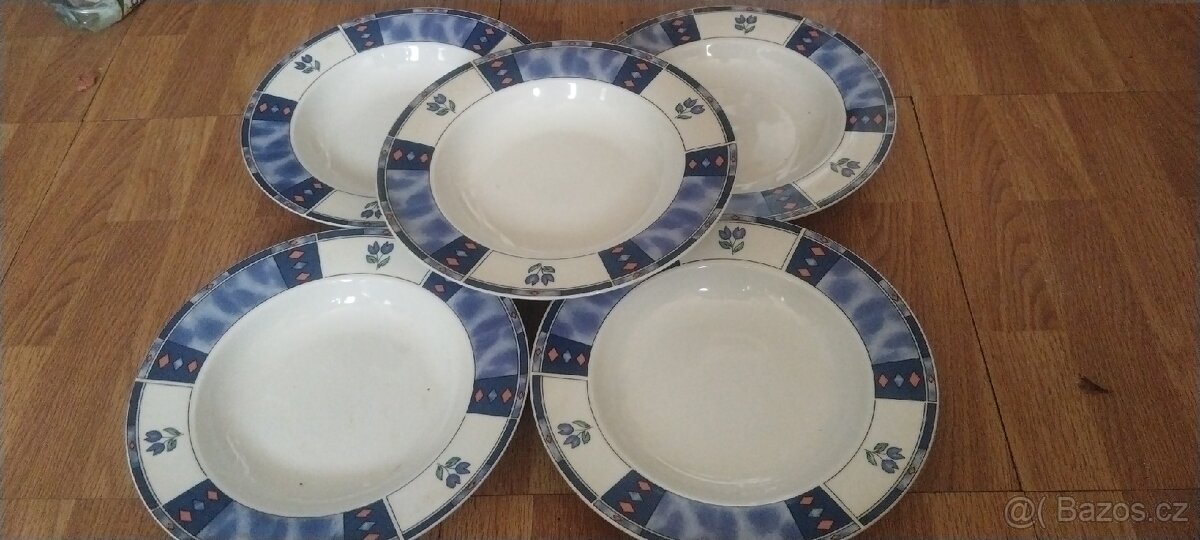 Polévkové talíře 5 ks.