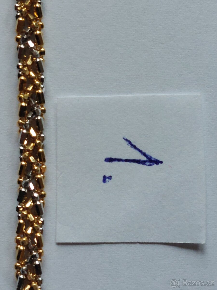 Zlatý řetízek na ruku z 18k zlata.