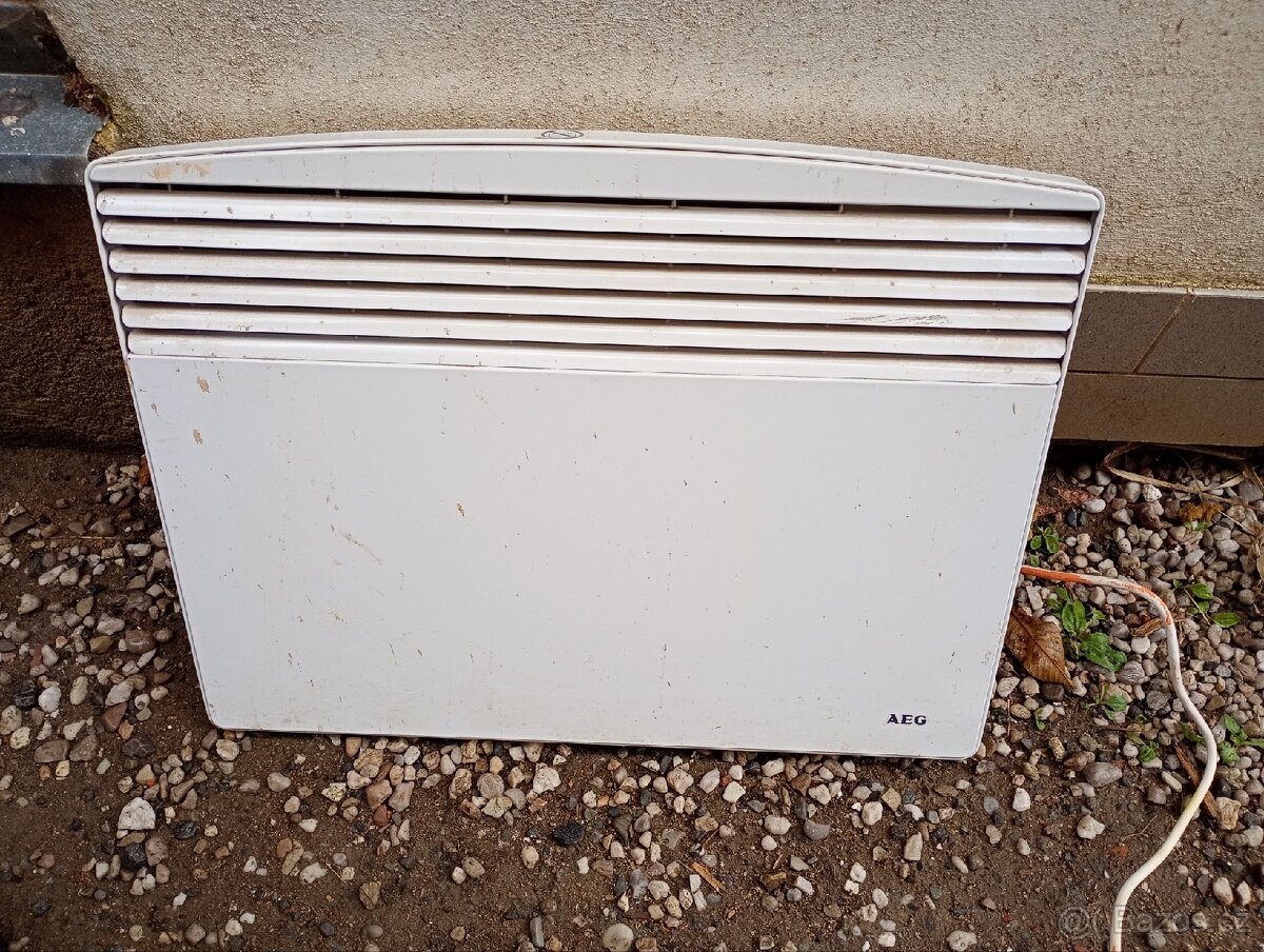 konvektor AEG WKL1503U