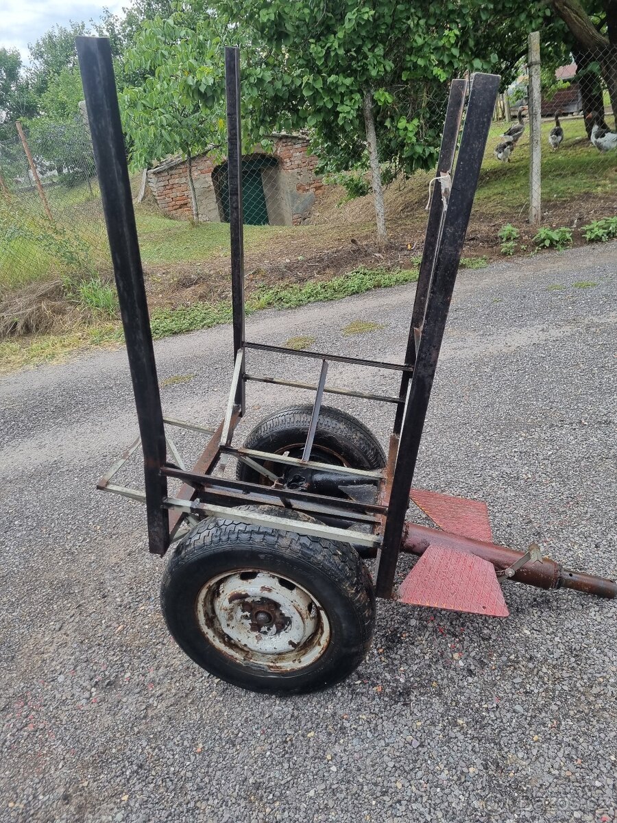 Vyvážená dřeva tera vari