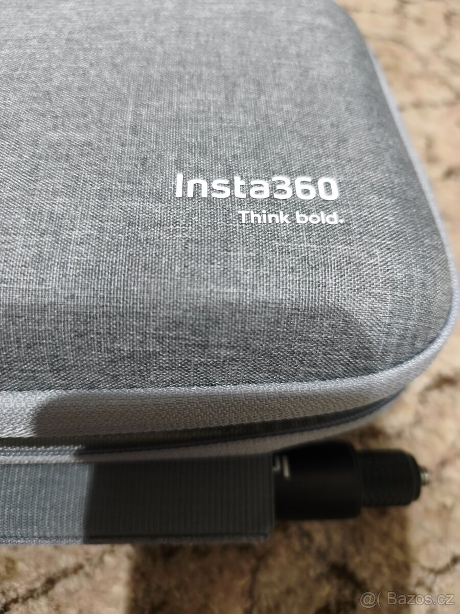 INSTA 360 X5