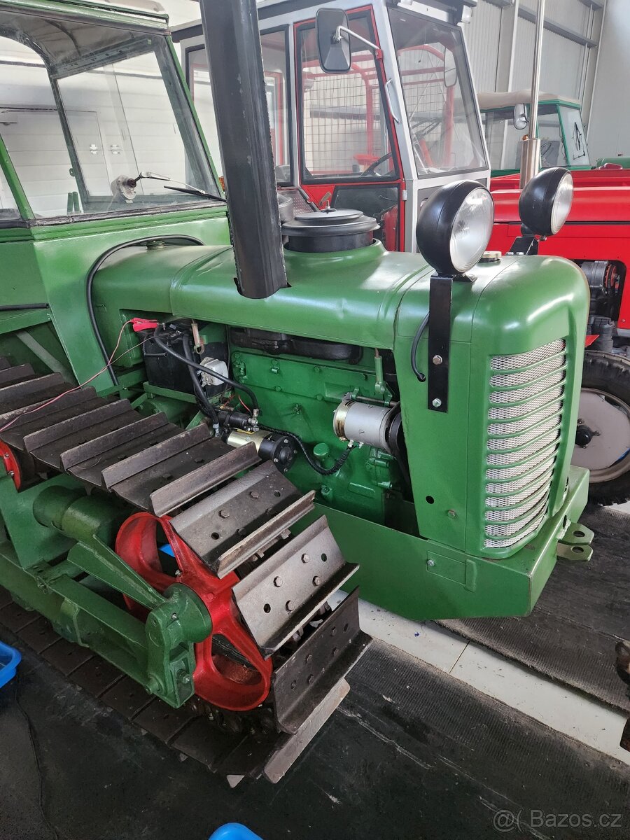 Zetor Super 35 pásový