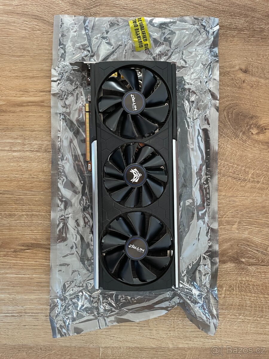 Sapphire NITRO+ Radeon RX 5700XT 8G