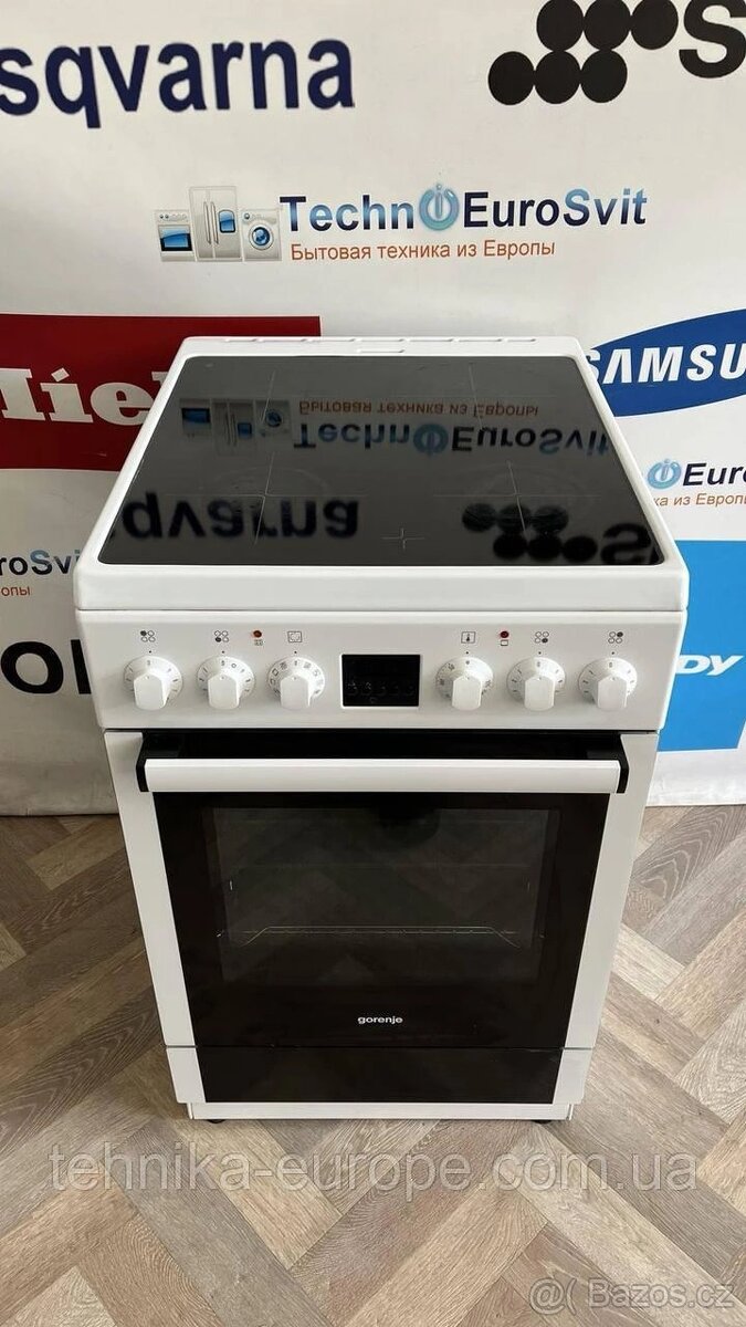 Multifunkčni Sklokeramicky Sporak