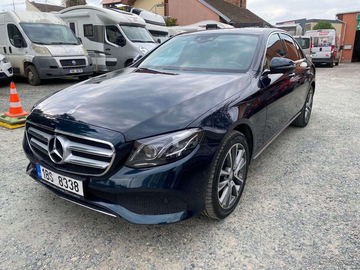 Mercedes E220d TOP STAV