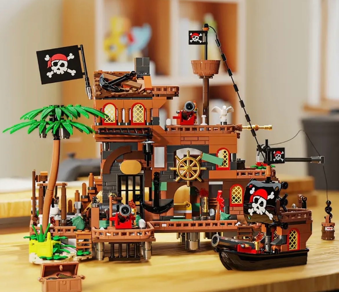 Stavebnice typu LEGO Pirátská pevnost – Stavebnice plná dobr