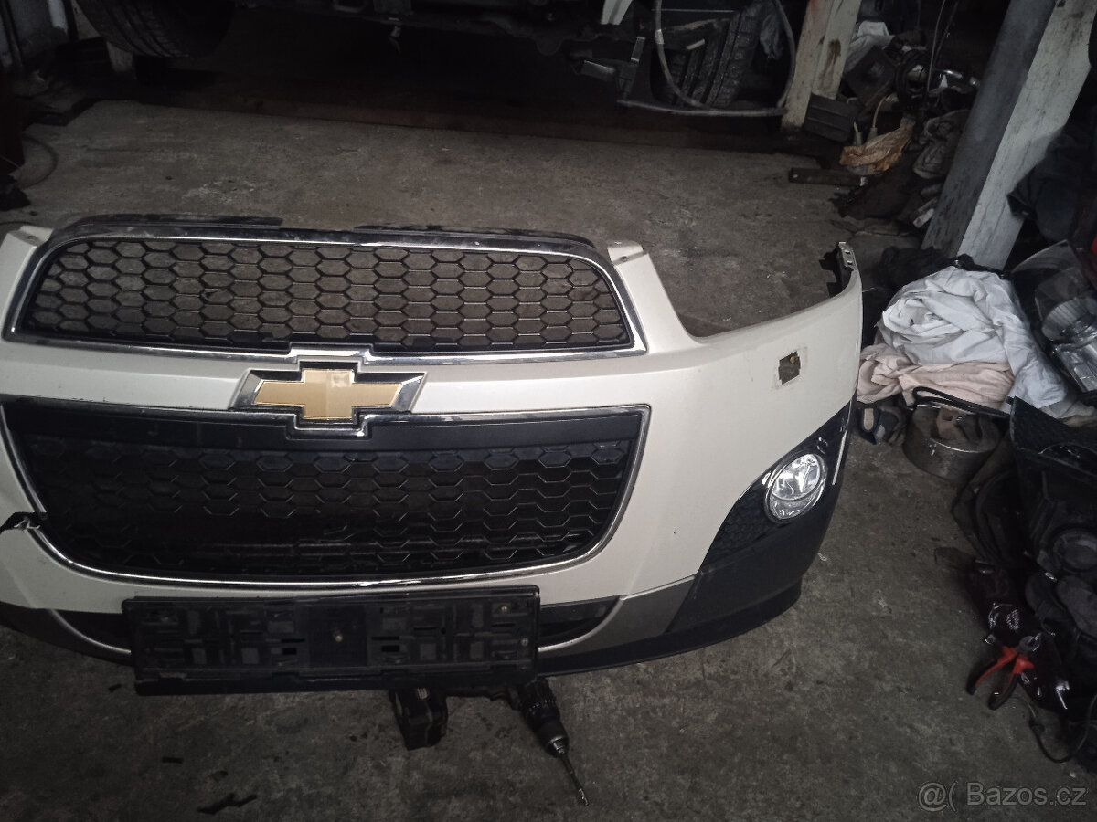 koupím narazník chevrolet captiva i mírně poškozeny