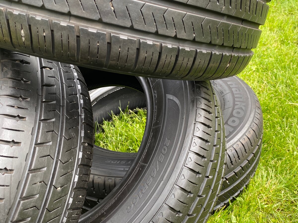 Letní pneu Hankook 205/65 R16C 7mm