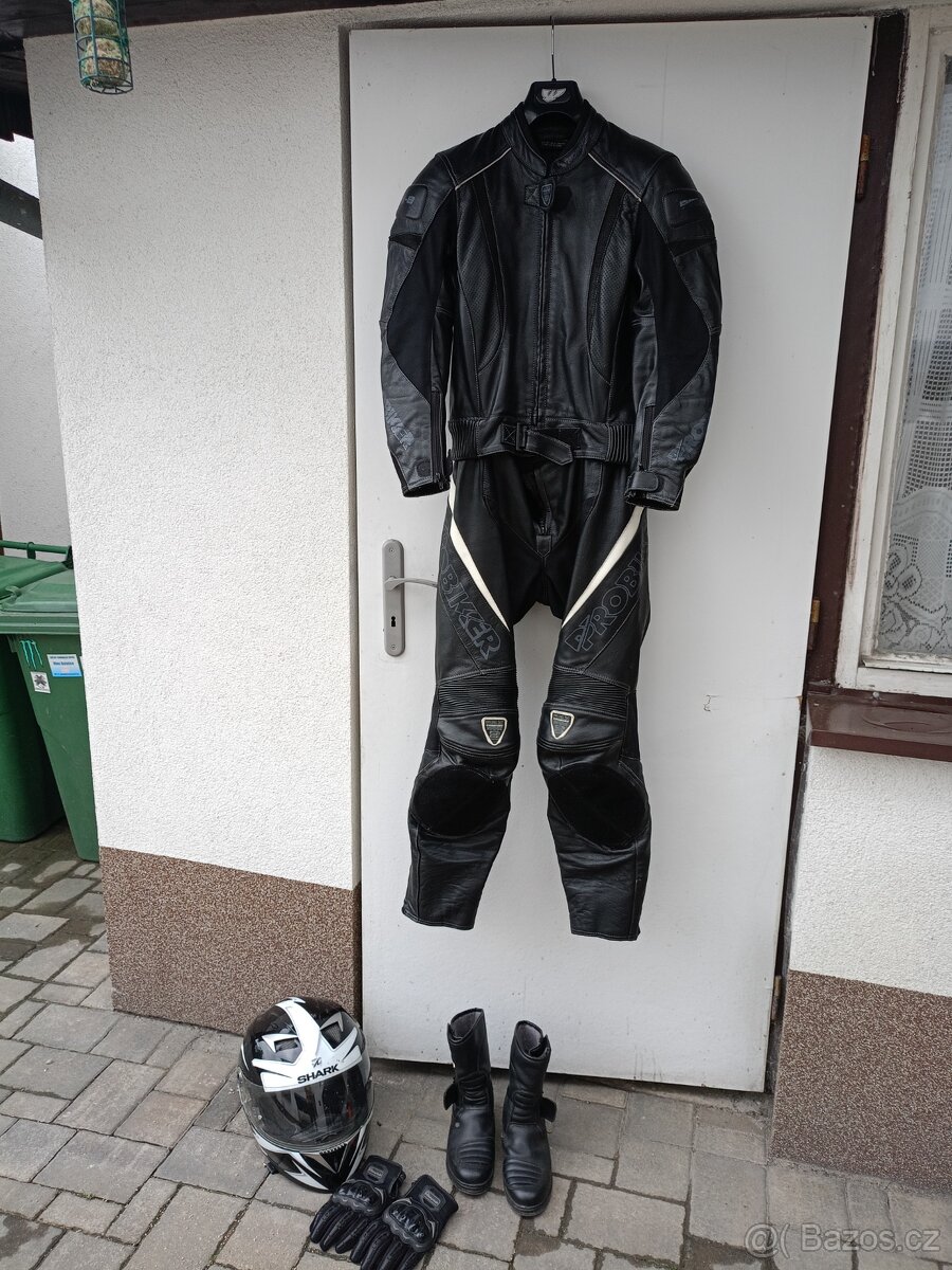 Výbava na motorku