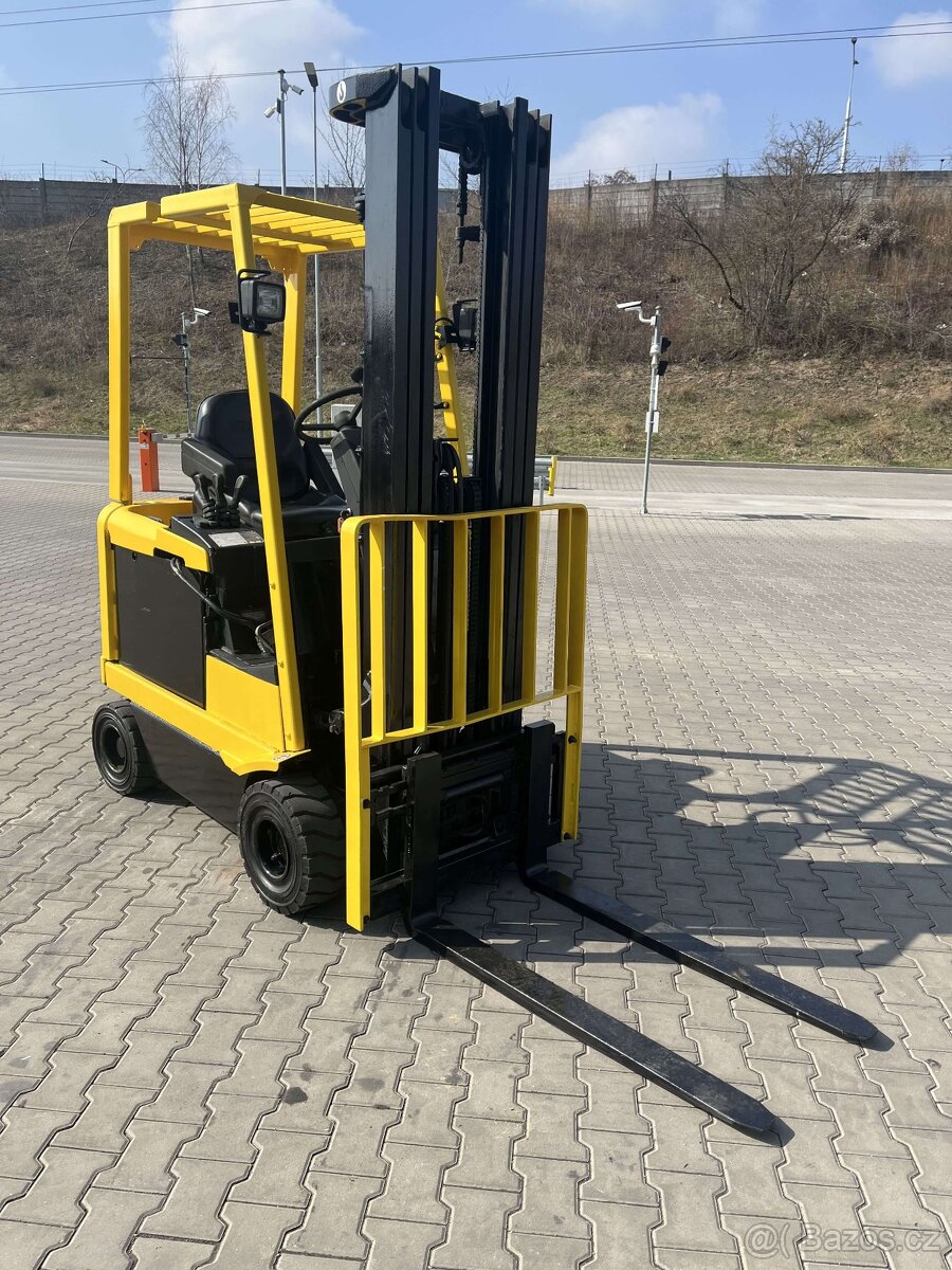 Vysokozdvižný vozík HYSTER1,5t, akumulátorový