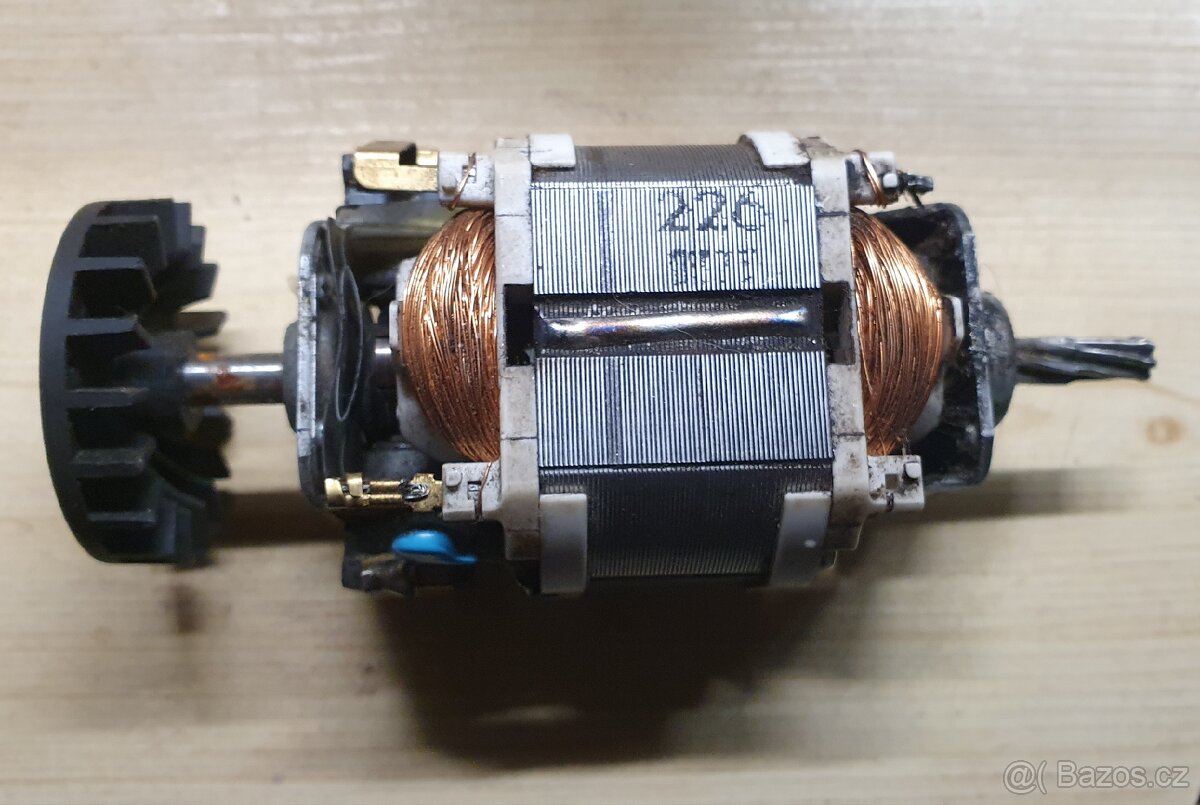 Motor z nůžek na živý plot
