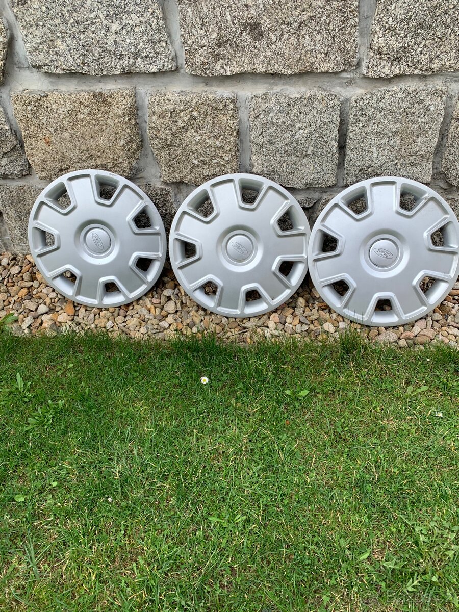 Poklice Ford 15