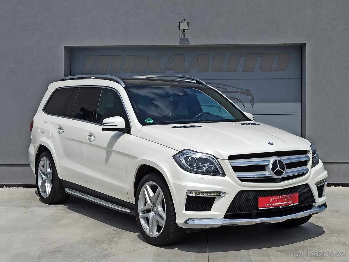 MERCEDES-BENZ GL350D AMG 7MÍST 1.MAJ