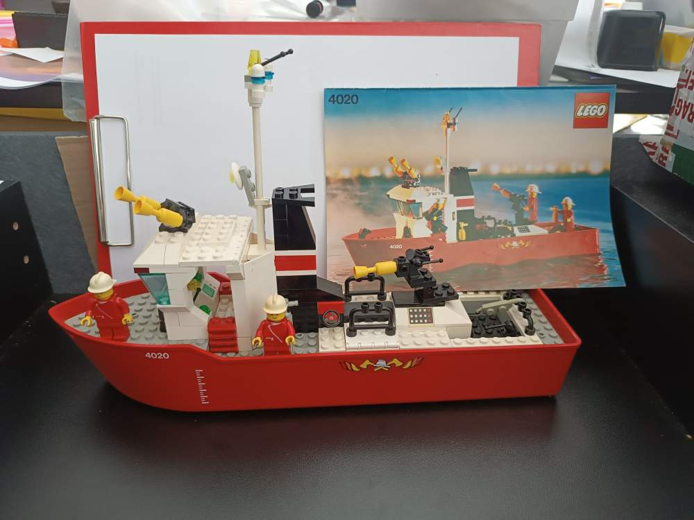 LEGO Boat 4020 Fire Fighting Boat +návod