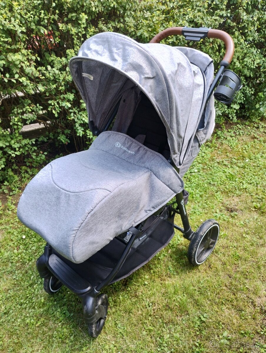 Dětský kočárek Kinderkraft