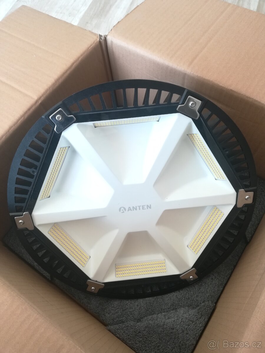 LED osvětlení ANTEN 200W