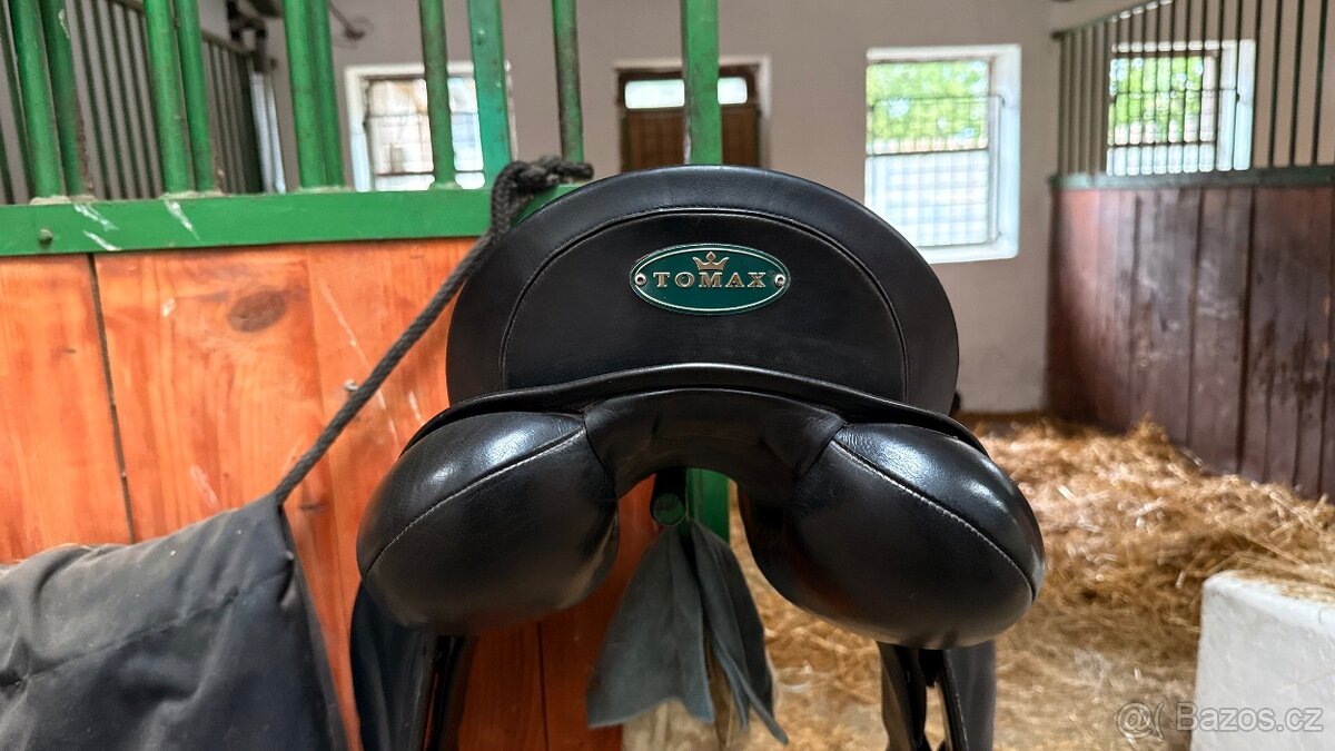 Drezurní sedlo Tomax 17,5/4