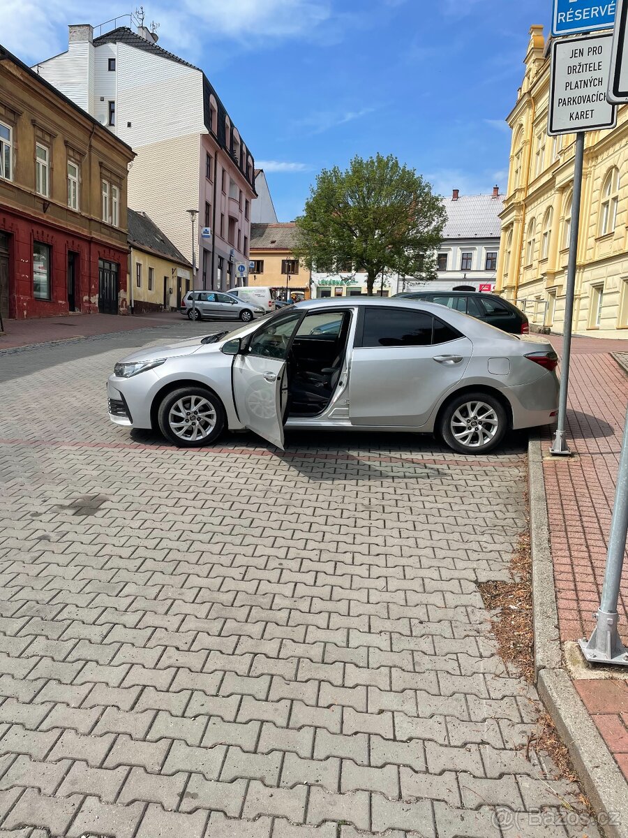 Toyota Corolla, 1.6 97 Kw ČR,2.maj
