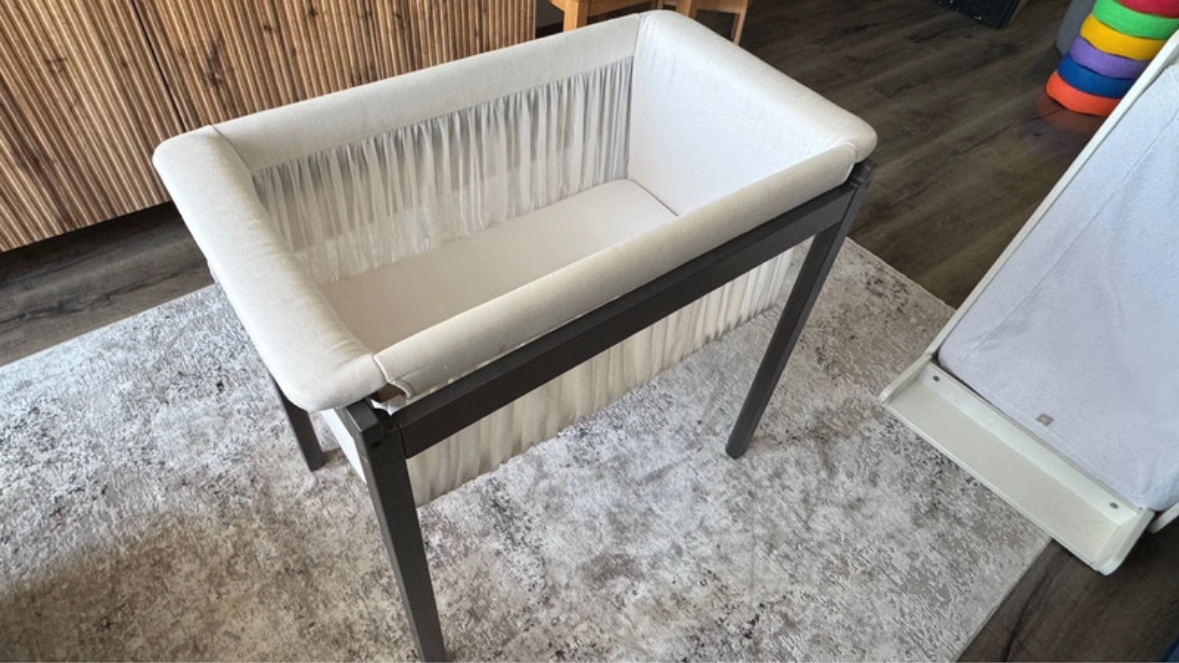 Stokke Home detska postylka a prebalovaci pult