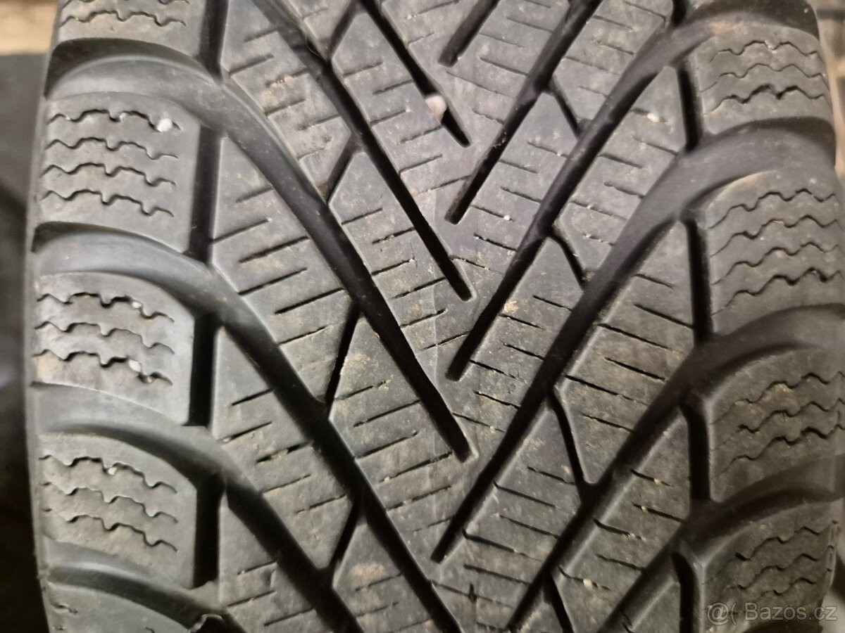 195/65 R15 PIRELLI (7mm) č.15920/g
