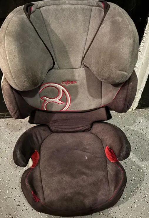 Autosedačka Cybex Pallas fix+, včetně pultíku