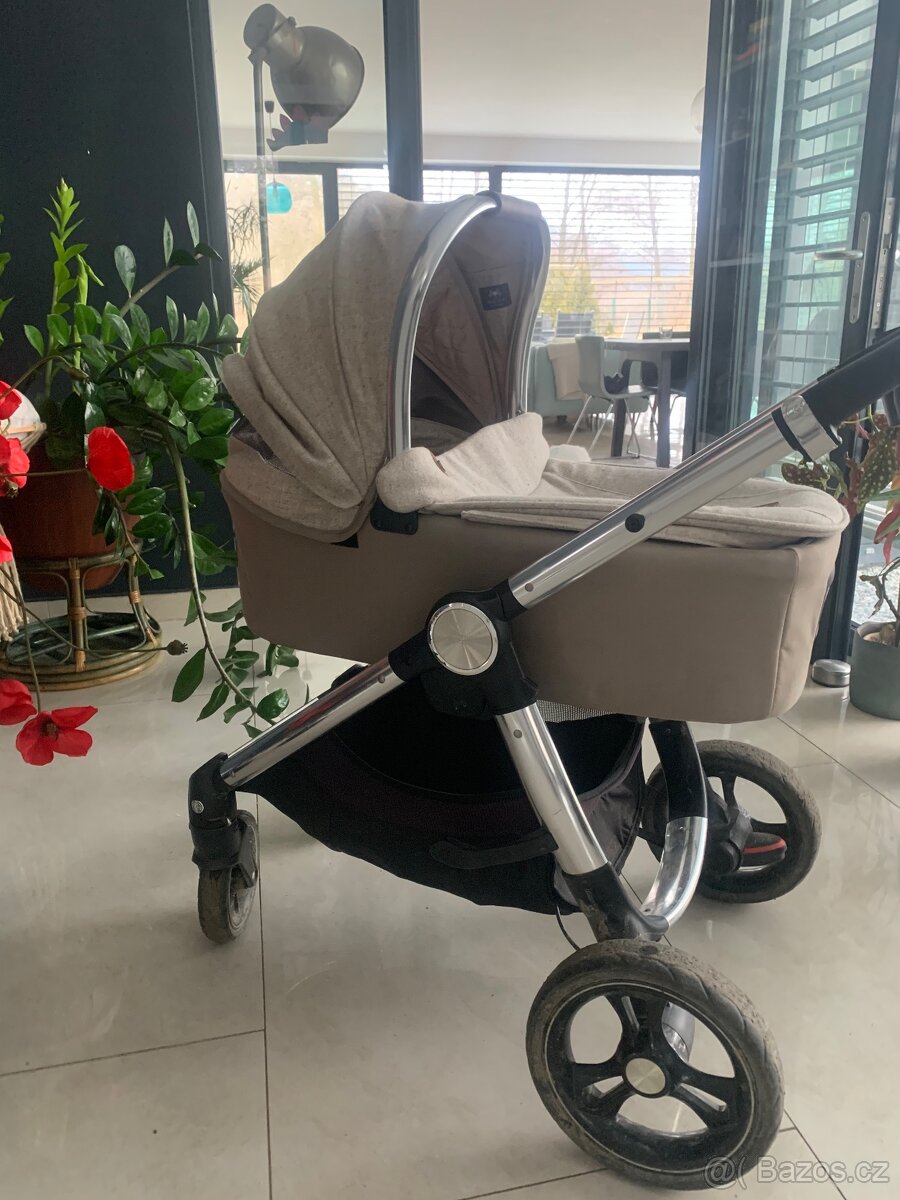 Prodám kočárek Mamas&Papas Ocarro cashmere 2v1 redukcecybex