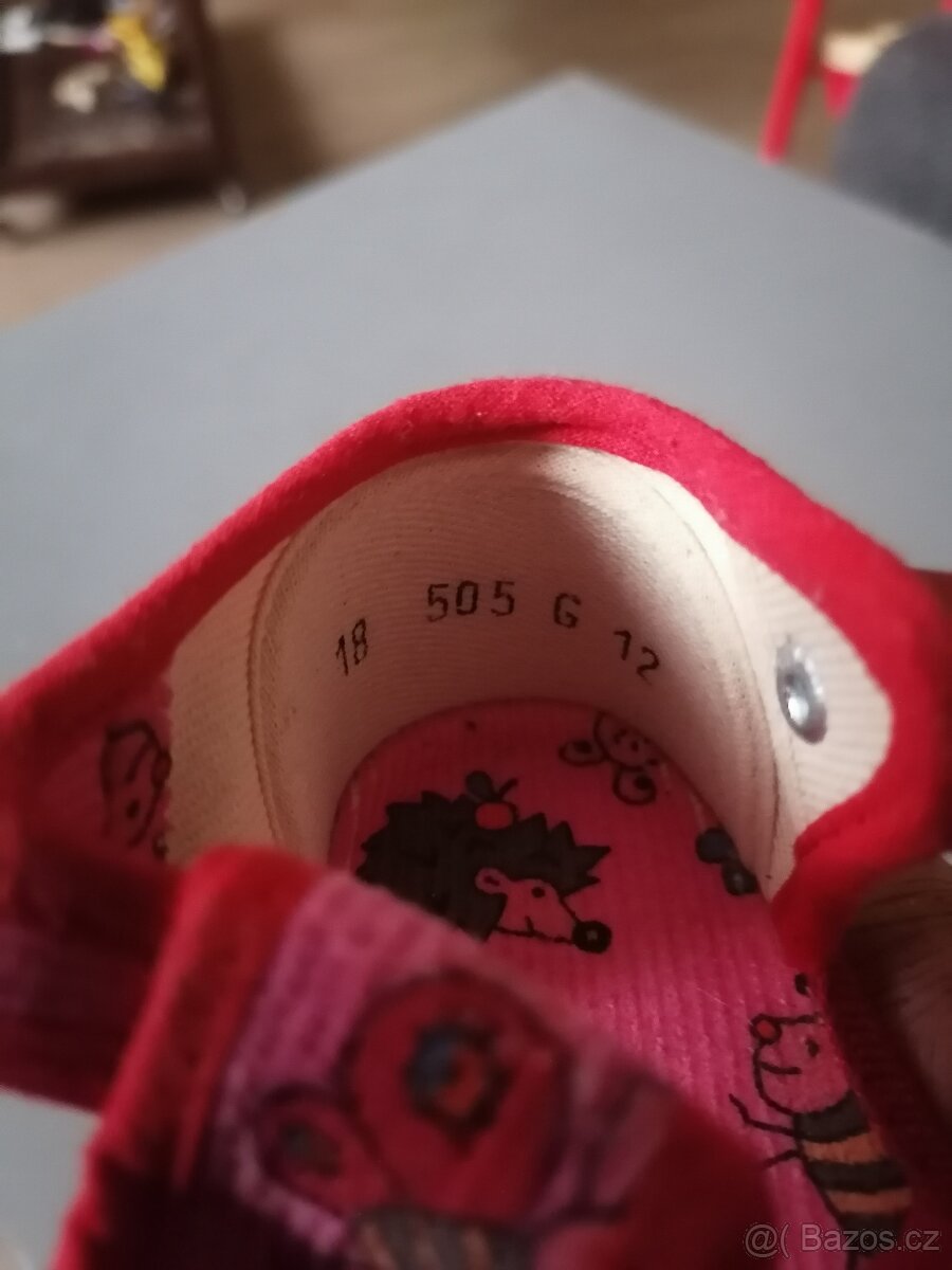 Dětské bačkůrky velikost 18