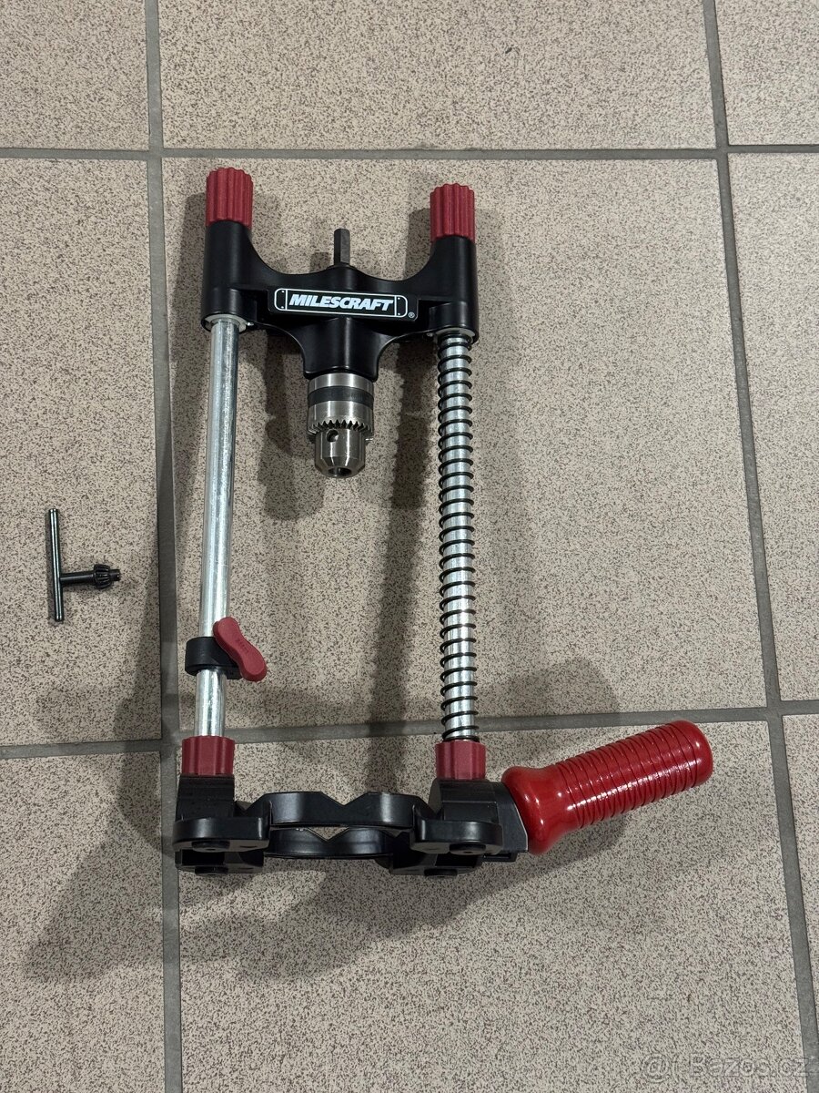 MILESCRAFT stojan na vrtání – přesné nastavení úhlu