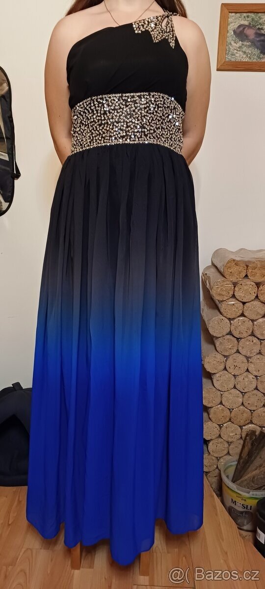 Plesové šaty