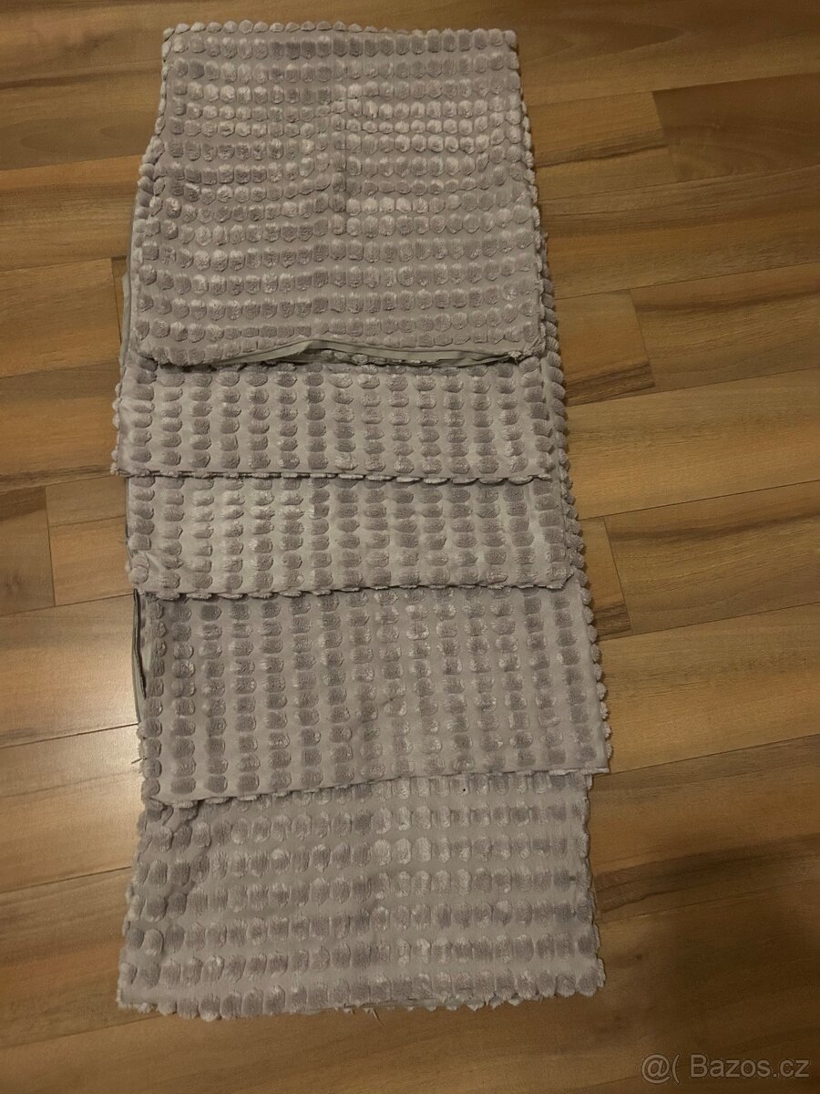 Povlaky na polštáře