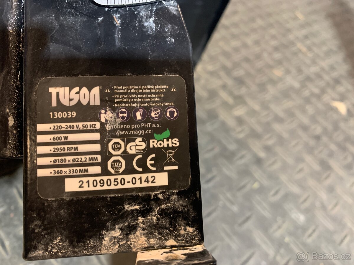 Řezačka obkladu elektrická chlazená