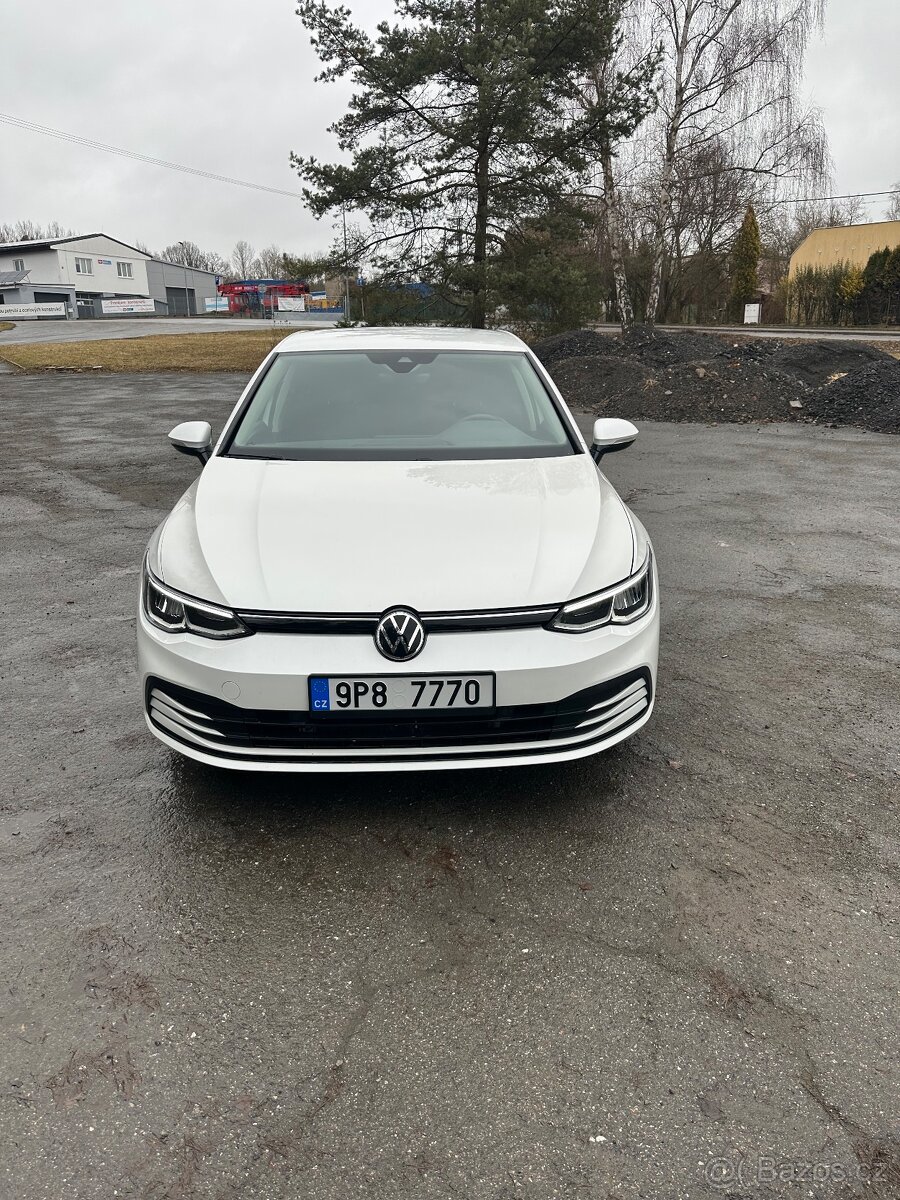 Volkswagen Golf 8